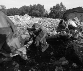 BYTOM BOBREK
POZOSTALOSCI PO HUCIE